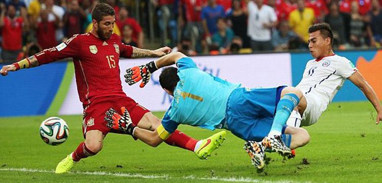 اسبانيا وتشيلي كاسياس راموس